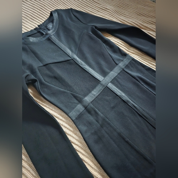 Kardashian Kollection Dress - Picture 10 of 12